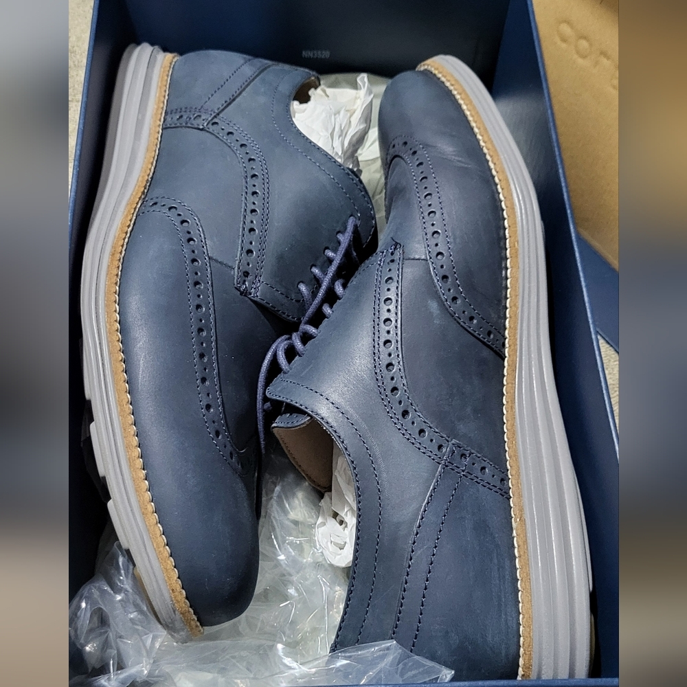 🚨Men's Blue Leather Cole Haan Shoes
